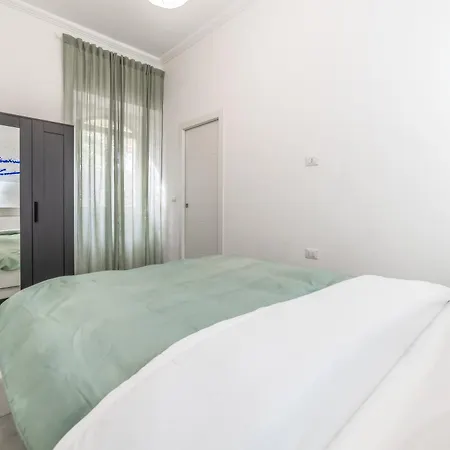 Apartament Stylish And Close To Metro
